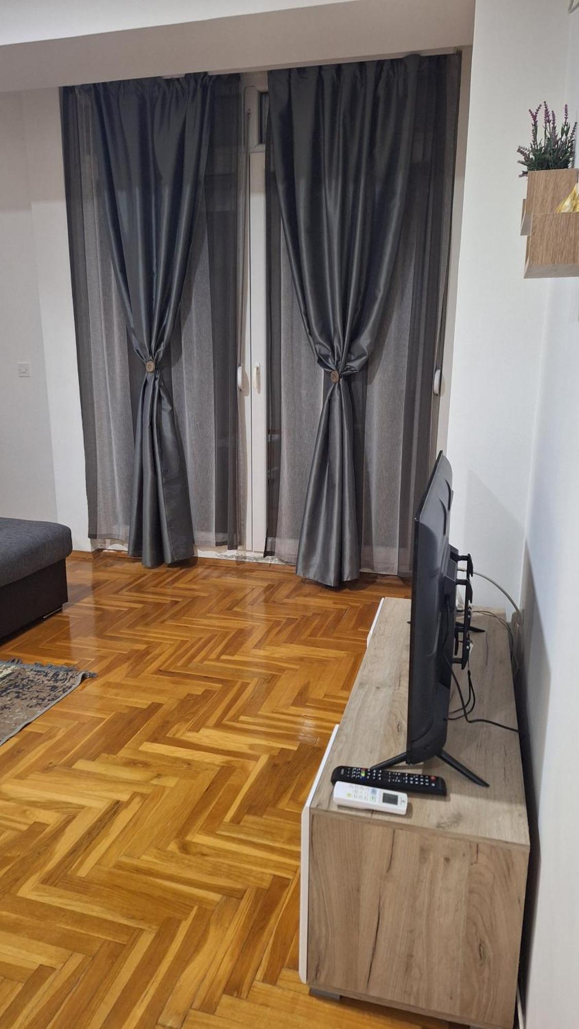 Bim Apartment โอครีด ภายนอก รูปภาพ