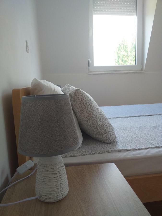 Bim Apartment โอครีด ภายนอก รูปภาพ