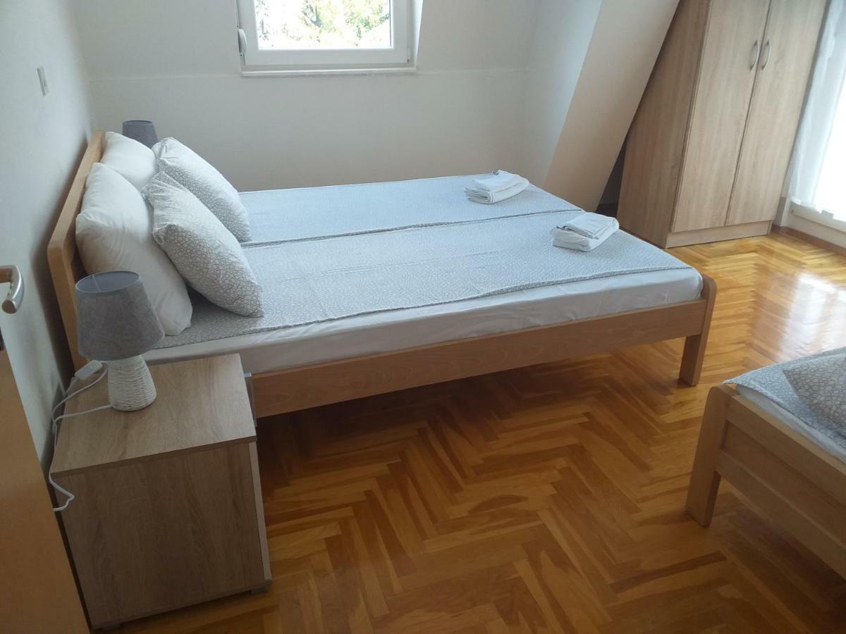 Bim Apartment โอครีด ภายนอก รูปภาพ
